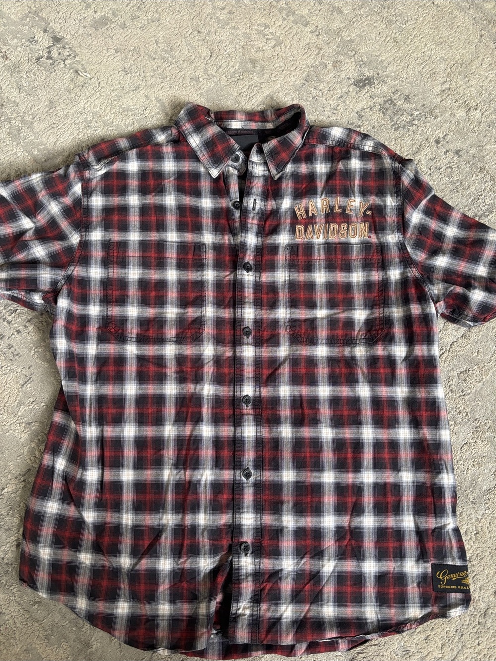 Harley-Davidson Red Black and White Plaid Short-Sleeve Button-Up Shirt